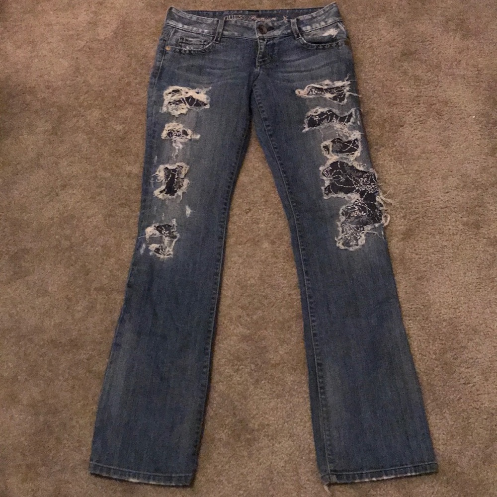 Guess Premium bootcut denim y2k jeans 28